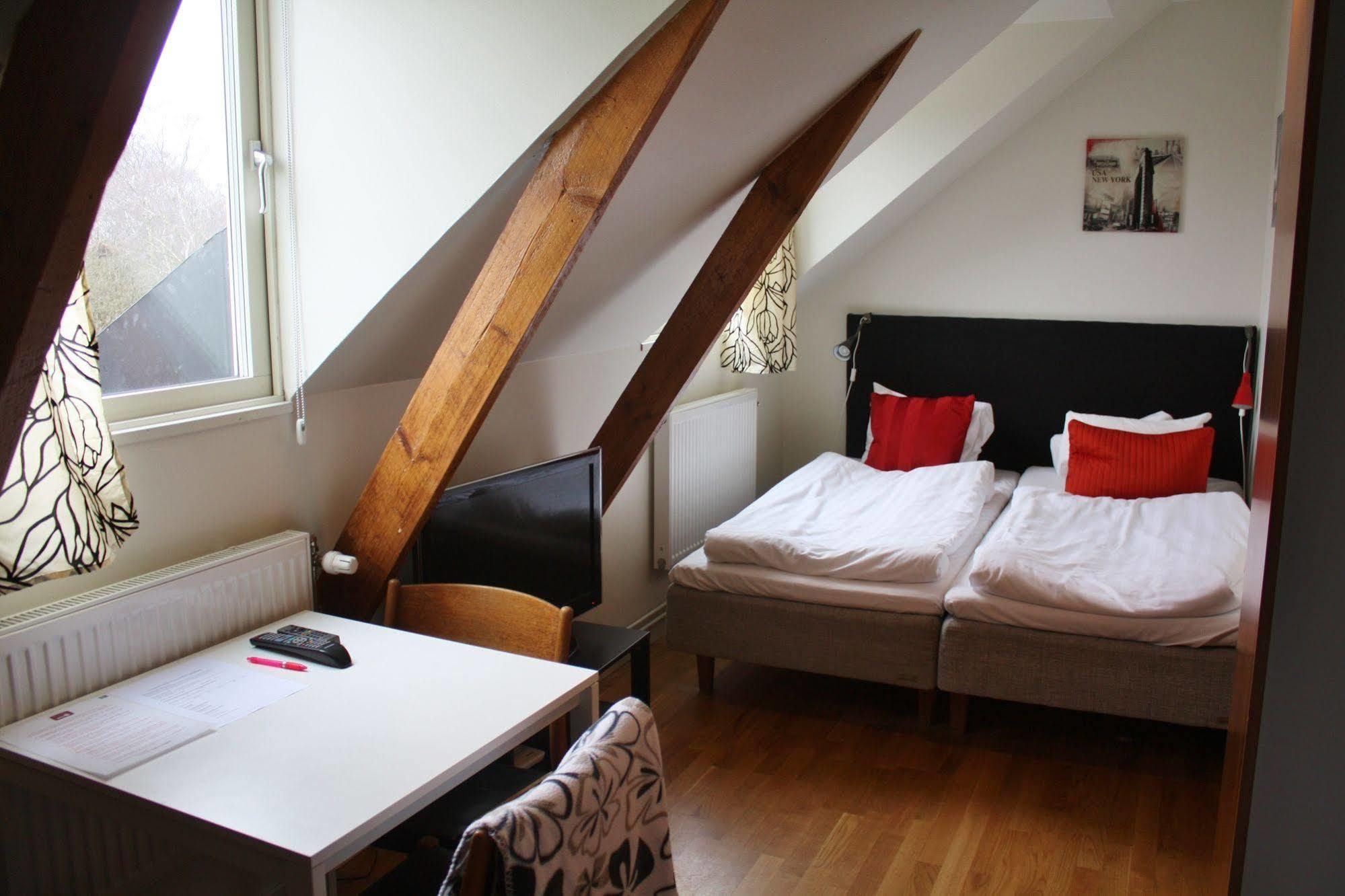 Design Hostel Mia เฮลซิงบอร์ก ภายนอก รูปภาพ